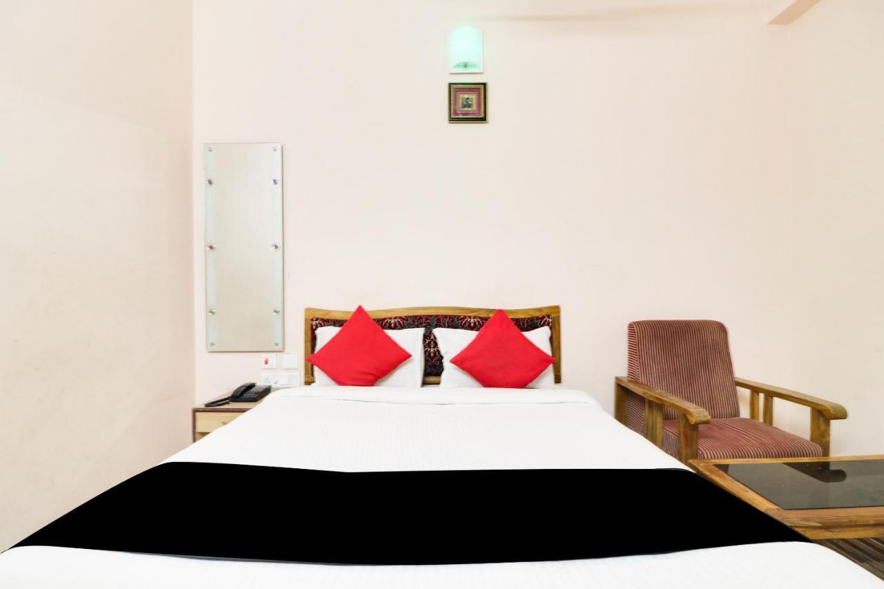 Hotel Sambit International, Near Sea Beach Puri Exterior photo